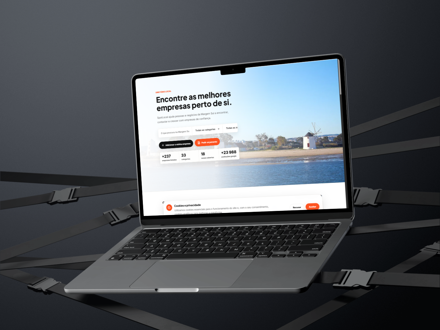 SpotLocal - diretório local da Margem Sul em mockup de portátil